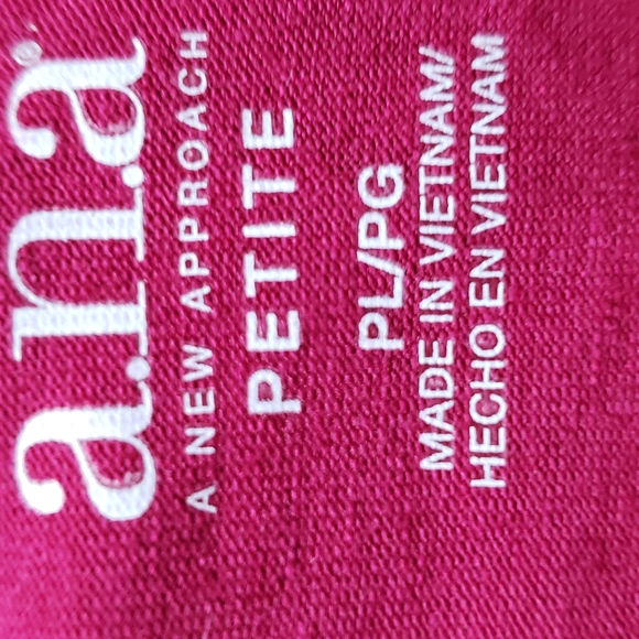 A.N.A Cotton Spandex Tank (Women's Petite) - Picture 4 of 11